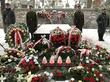 Płyta mauzoleum Matka i Serce Syna Marszałka Józefa Piłsudskiego na wileńskiej Rossie